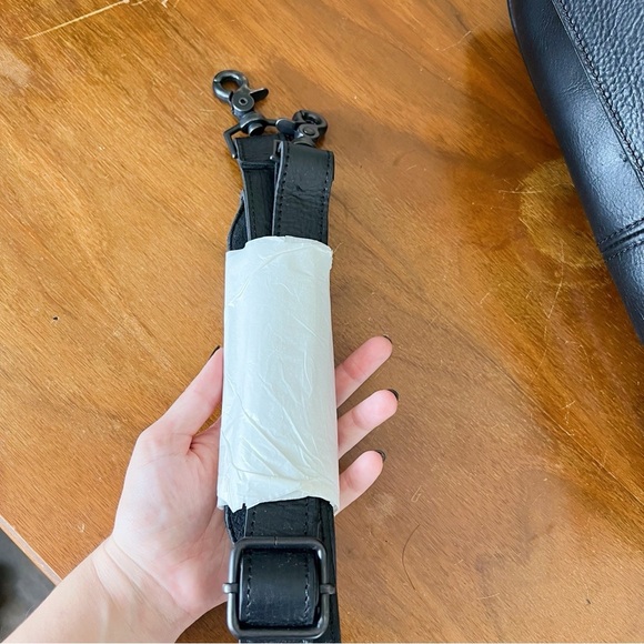 RUSTICO • Surveyor Messenger Bag black leather briefcase laptop shoulder black - Picture 15 of 16